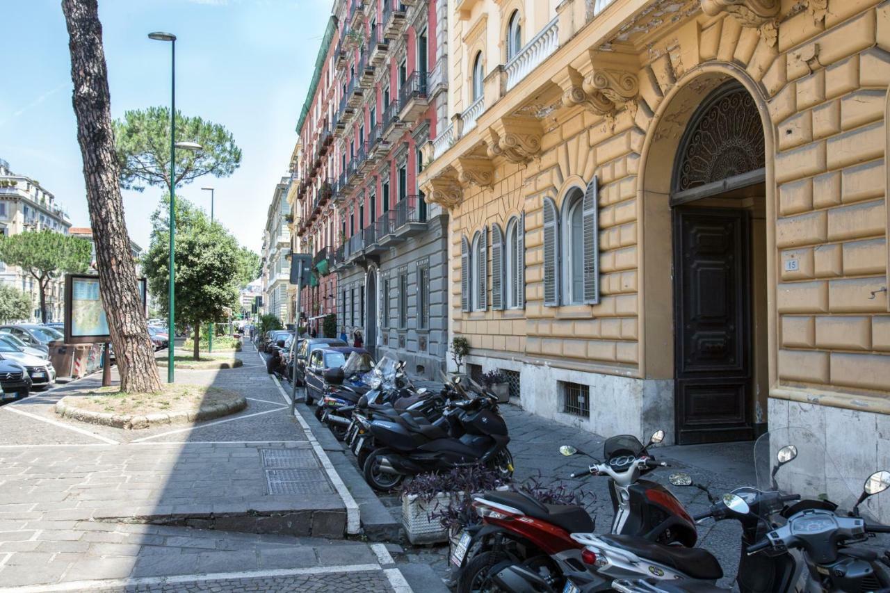 Regina Elena Bed and Breakfast Napoli Eksteriør billede