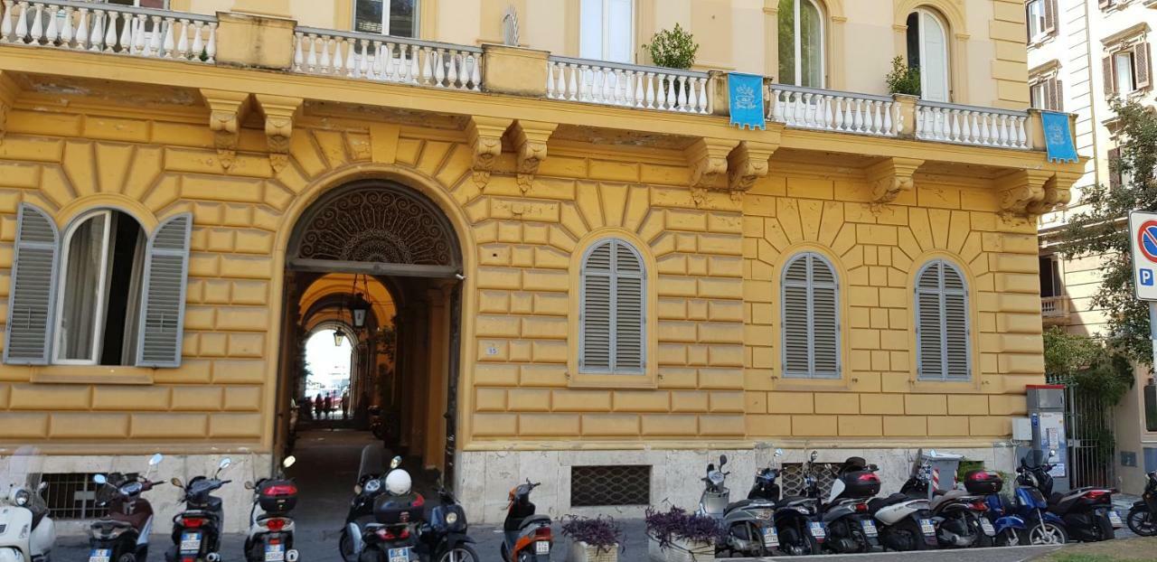 Regina Elena Bed and Breakfast Napoli Eksteriør billede