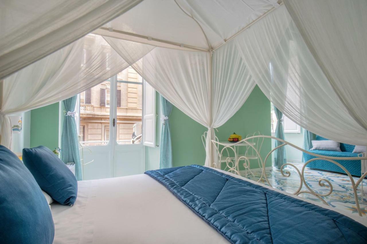 Regina Elena Bed and Breakfast Napoli Eksteriør billede