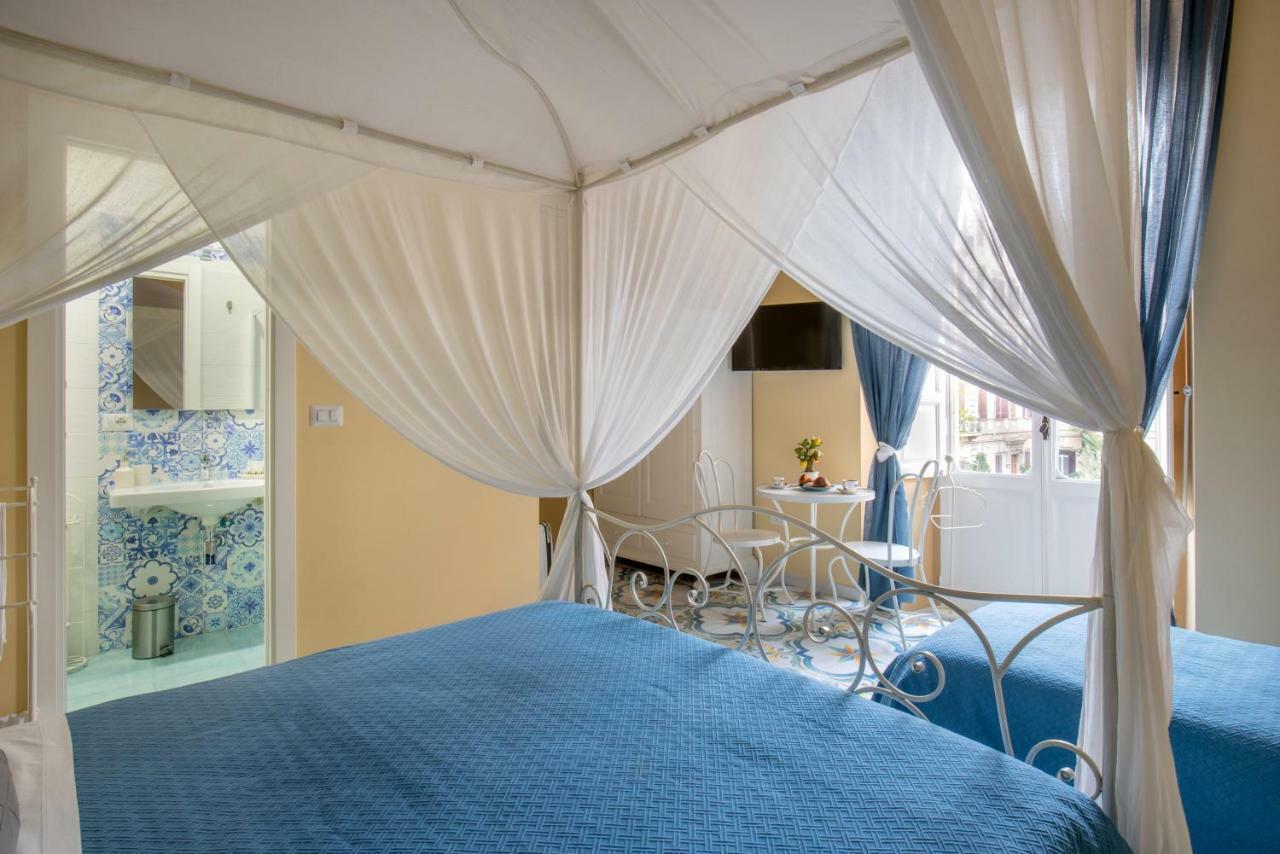 Regina Elena Bed and Breakfast Napoli Eksteriør billede