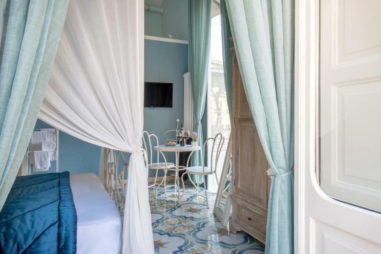 Regina Elena Bed and Breakfast Napoli Eksteriør billede